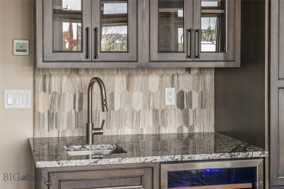 Black Eagle Lodge Condo - Residential