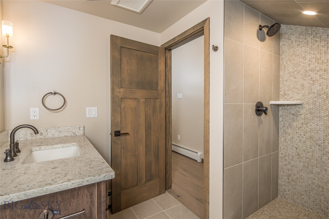 Black Eagle Lodge Condo - Residential