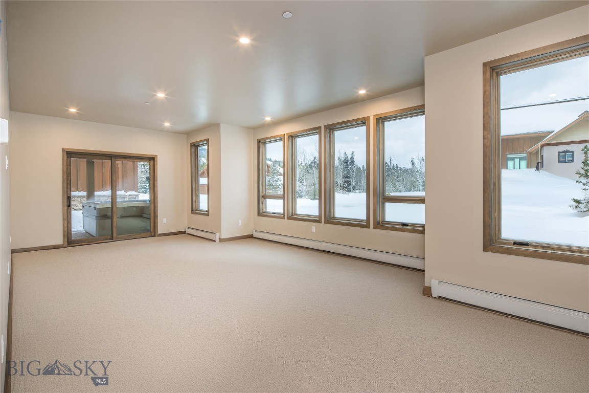 Black Eagle Lodge Condo - Residential