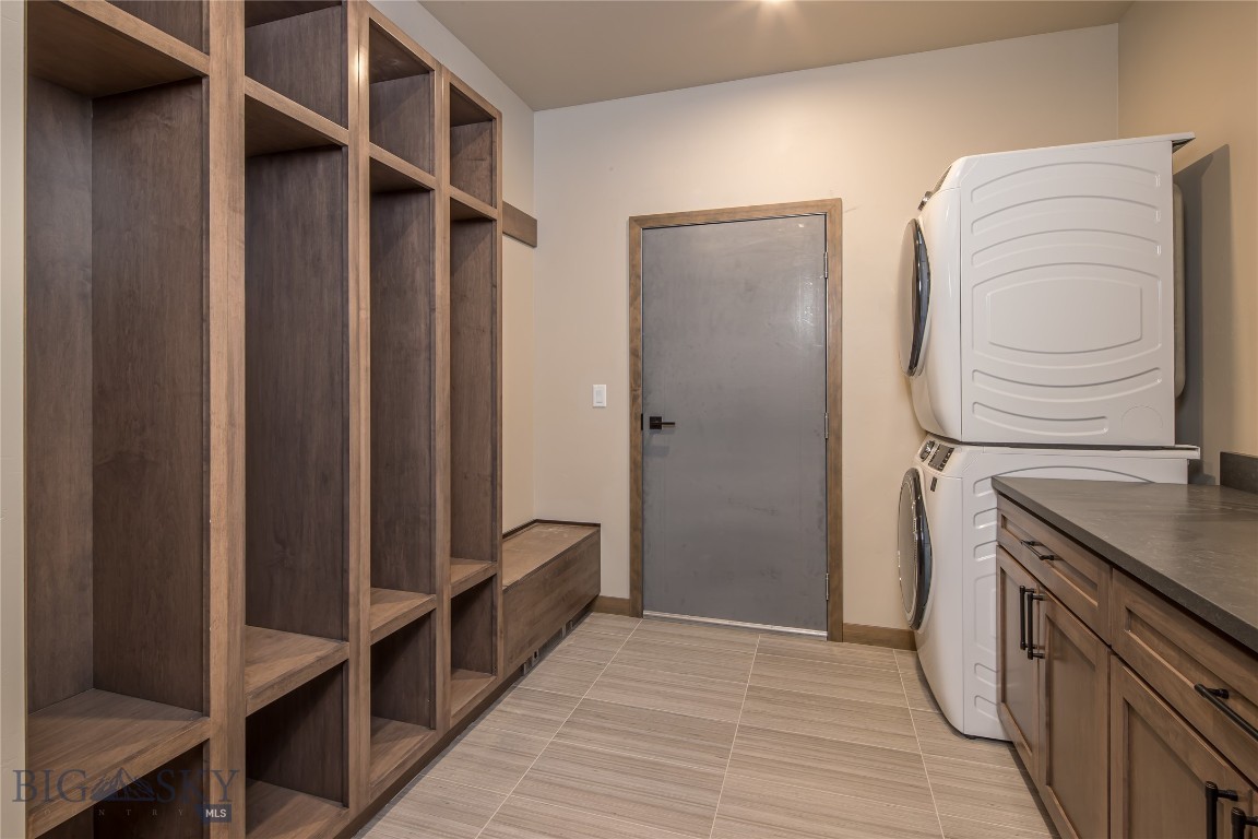 Black Eagle Lodge Condo - Residential