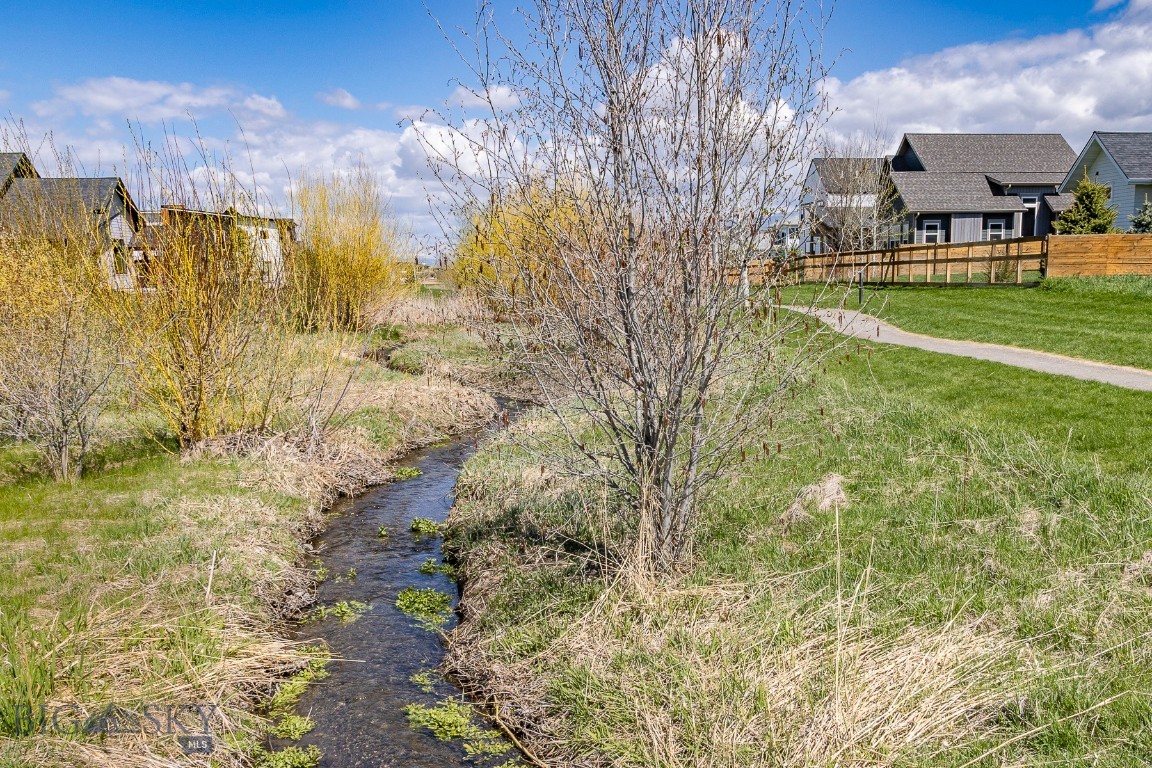 Flanders Mill - Land