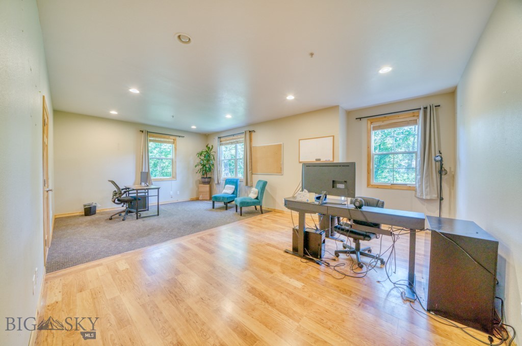 Galactic Park - Commercial Lease