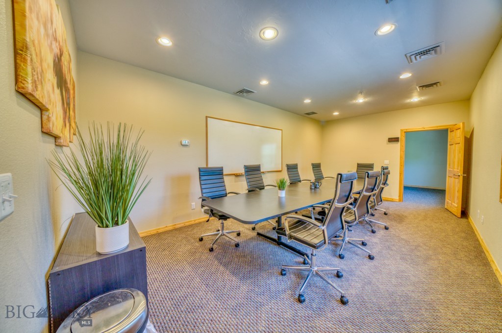 Galactic Park - Commercial Lease