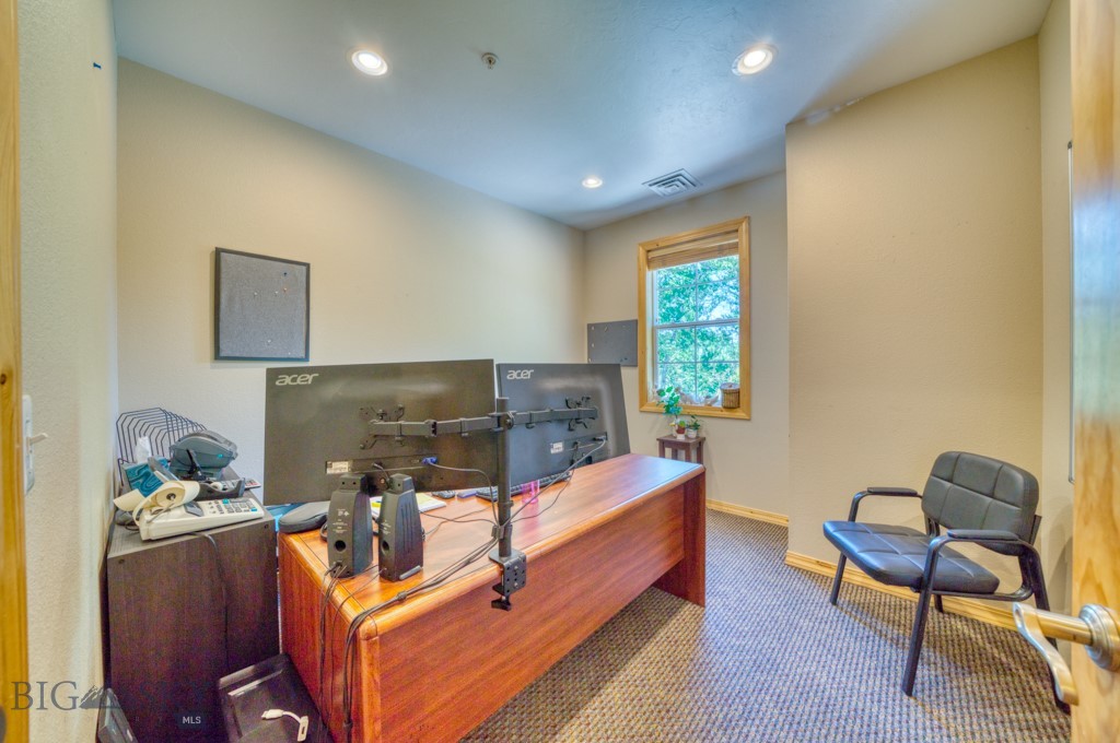 Galactic Park - Commercial Lease