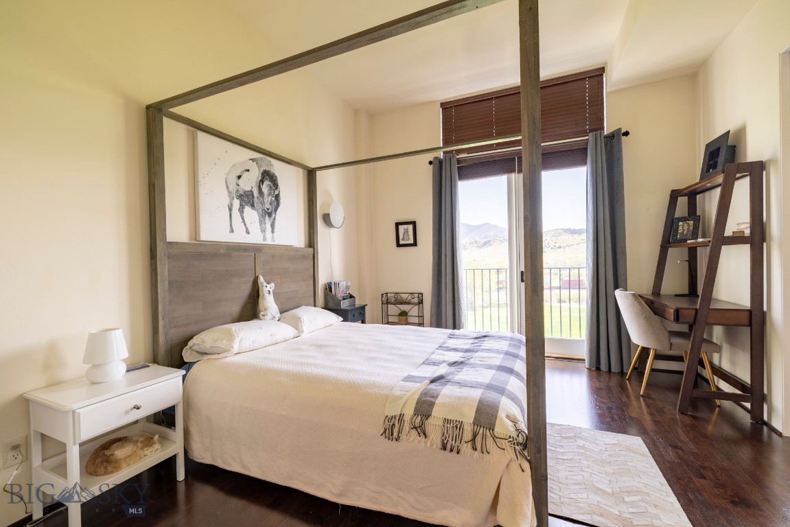 Village Downtown - Residential