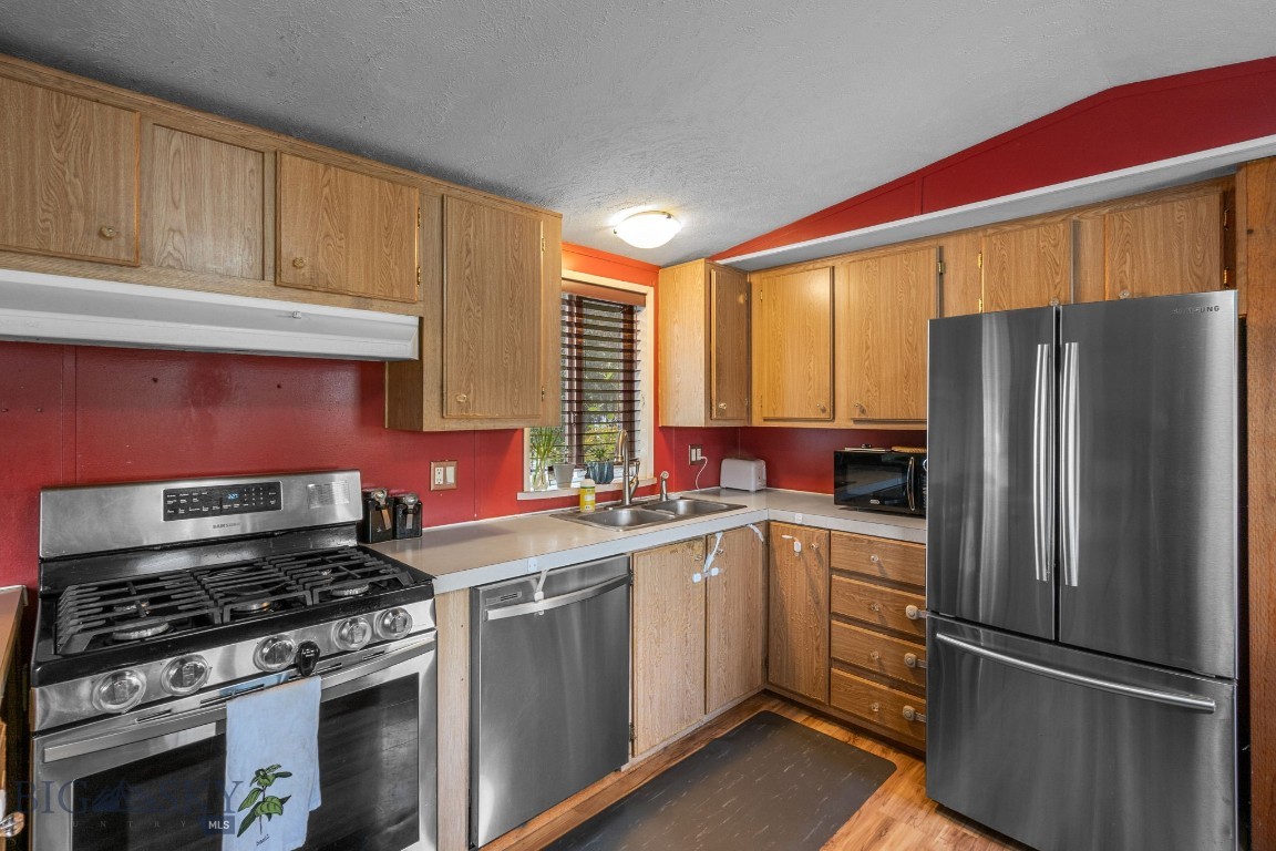 Spring Hill Park - Residential