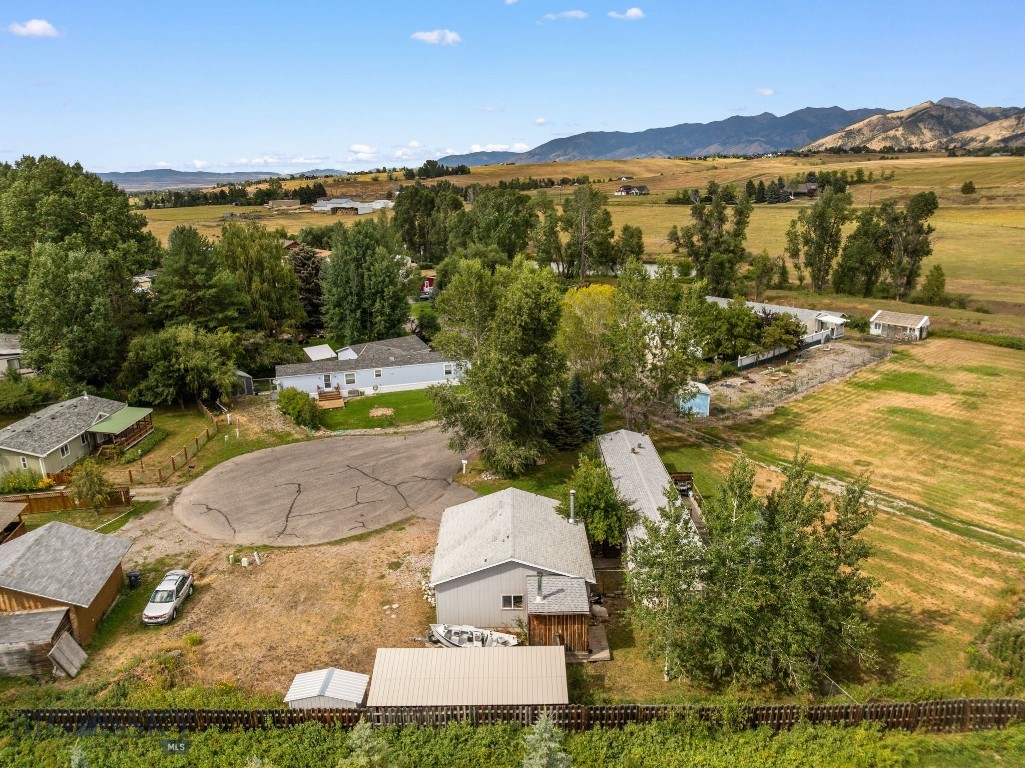 Spring Hill Park - Residential
