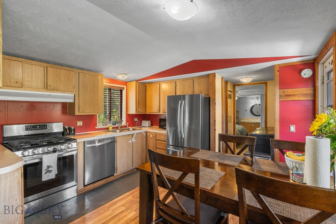 Spring Hill Park - Residential