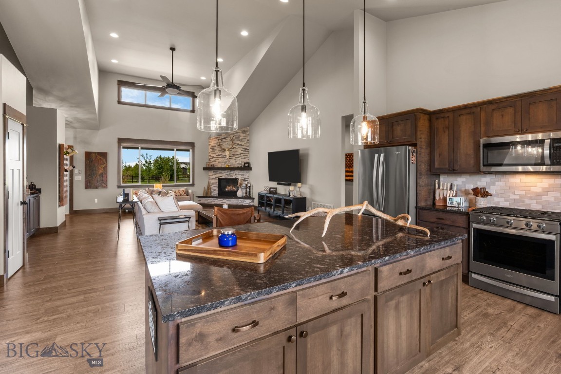 Pioneer Crossing - Residential