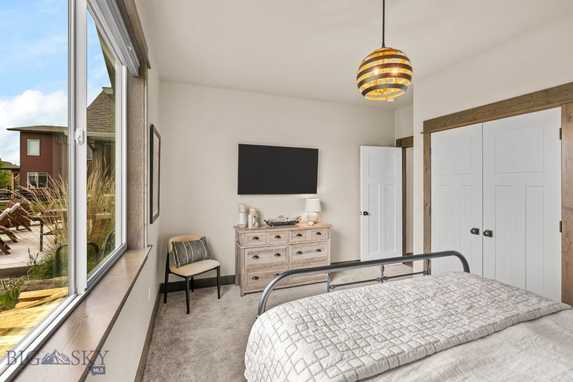 Pioneer Crossing - Residential