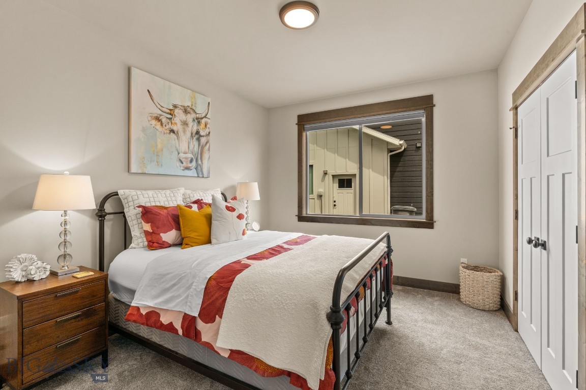 Pioneer Crossing - Residential