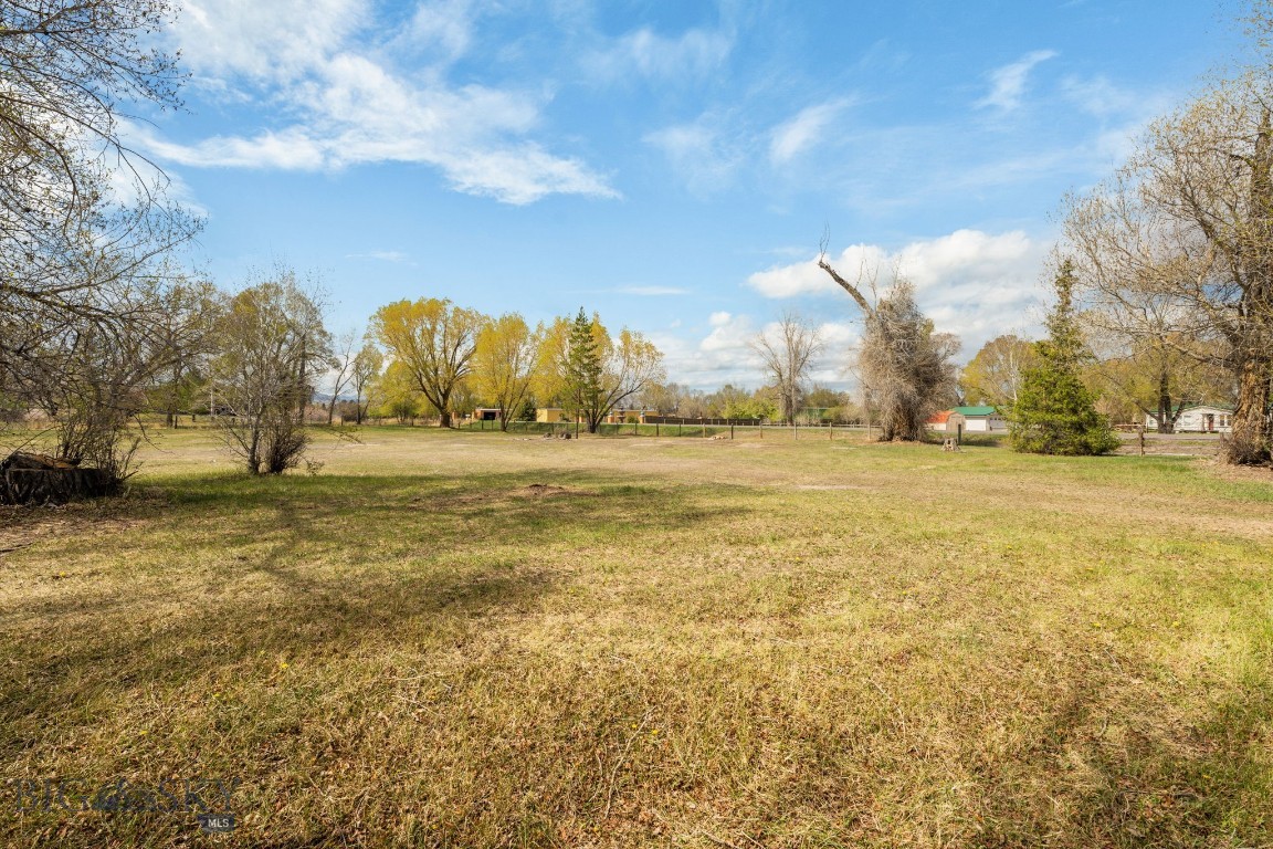 170 Pioneer Drive