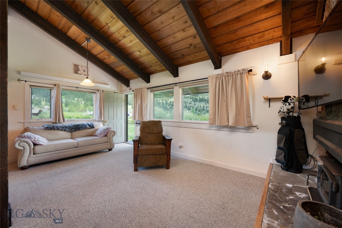 Silverbow Condo - Residential