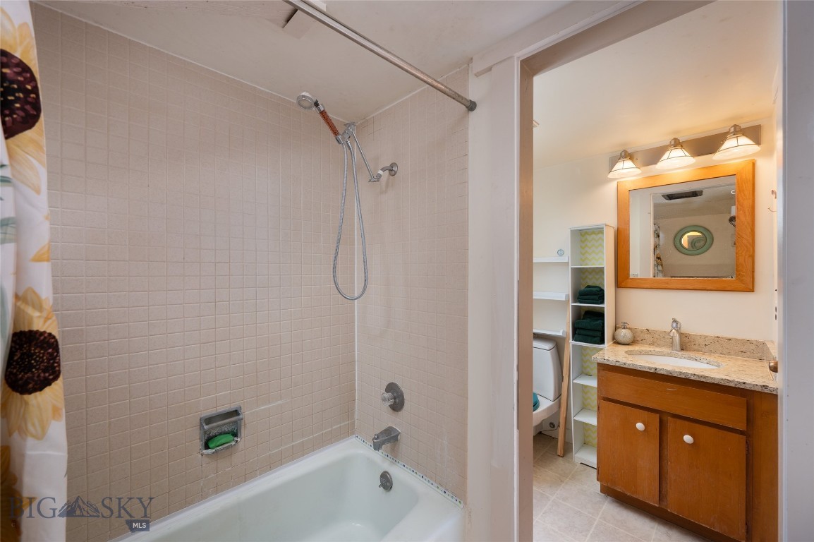 Silverbow Condo - Residential