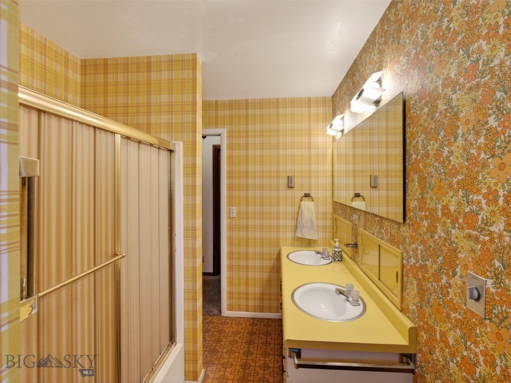 West Park Manor - Residential