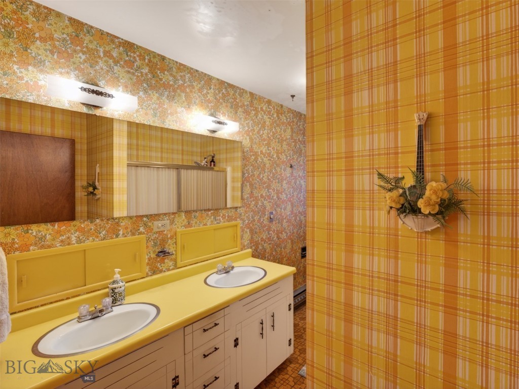 West Park Manor - Residential