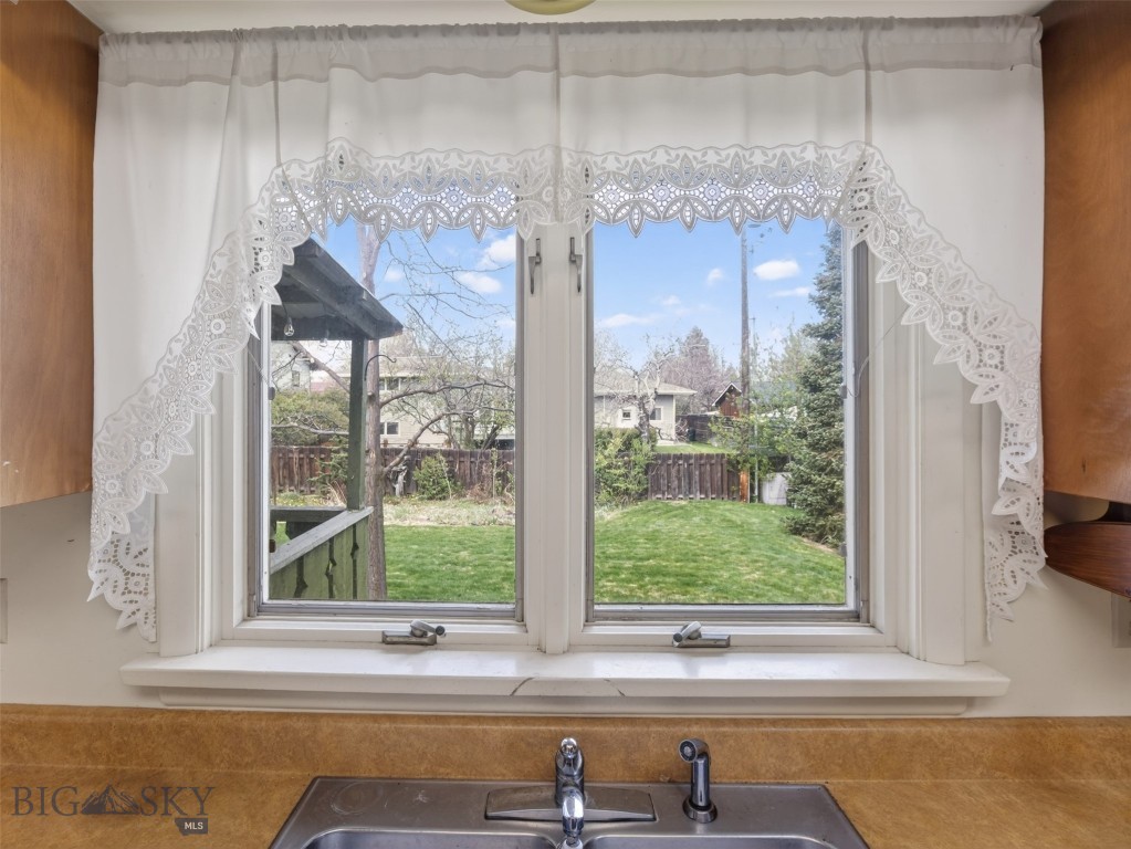 West Park Manor - Residential