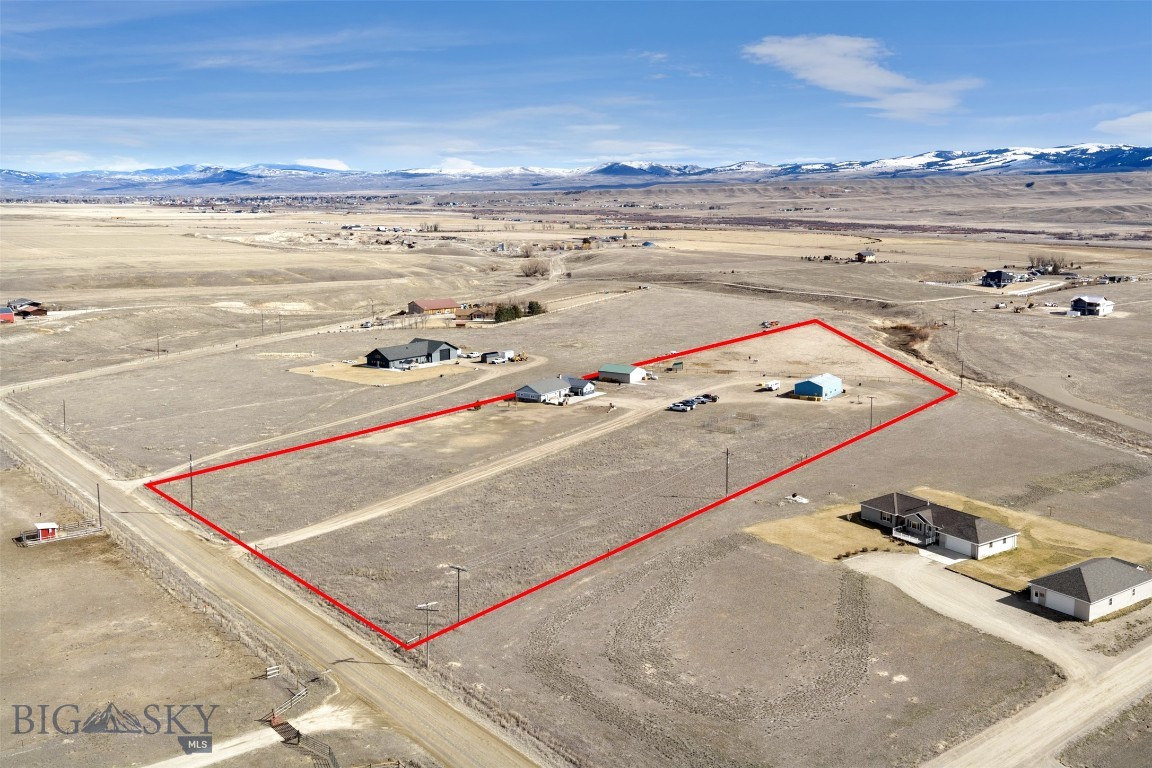 110 Mountain View Lane