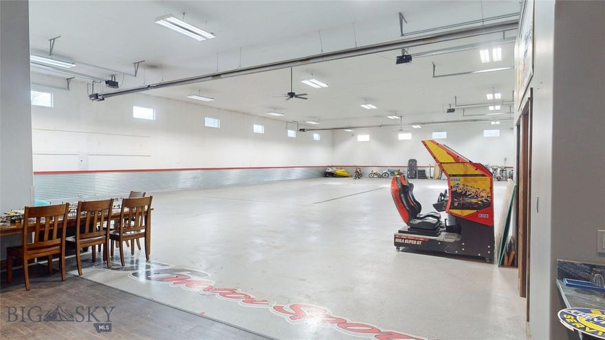 Immaculate warehouse space just blocks from Four Corners.  Great finishes on this make this one of the nicest Warehouse spaces in Four Corners.  Entry area has LVP flooring to make a nice presentation for customer facing business, and the warehouse space is trimmed out well.  Three large overhead doors allow for easy access at multiple points.  There is also canopy off the west side of the building for additional covered storage.  High ceilings and private restroom.  Extra yard space around the building, and the rear yard space is secured with a gate.  This one checks all the boxes, definitely worth a look!