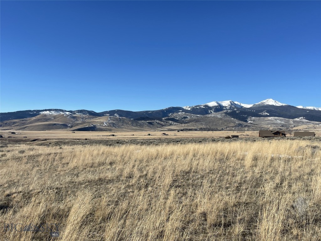 Shining Mountain West - Land