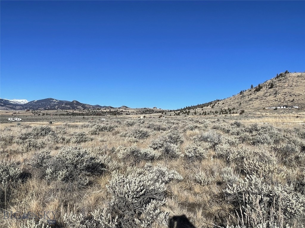 Shining Mountain West - Land