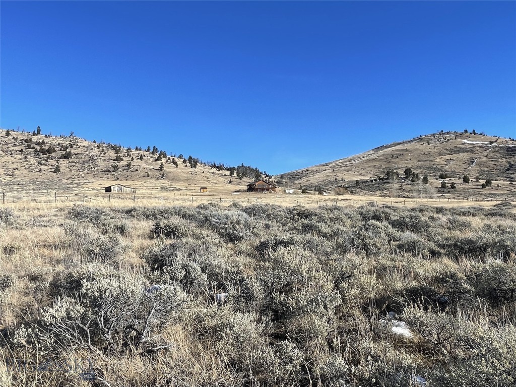 Shining Mountain West - Land