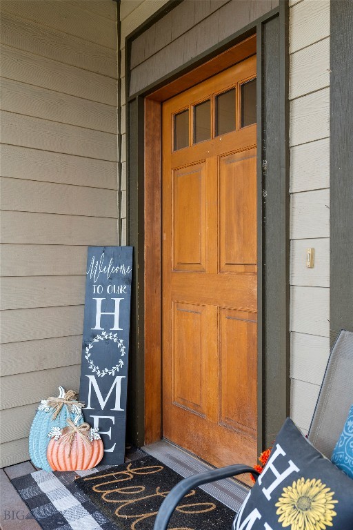 201 E Magnolia Drive