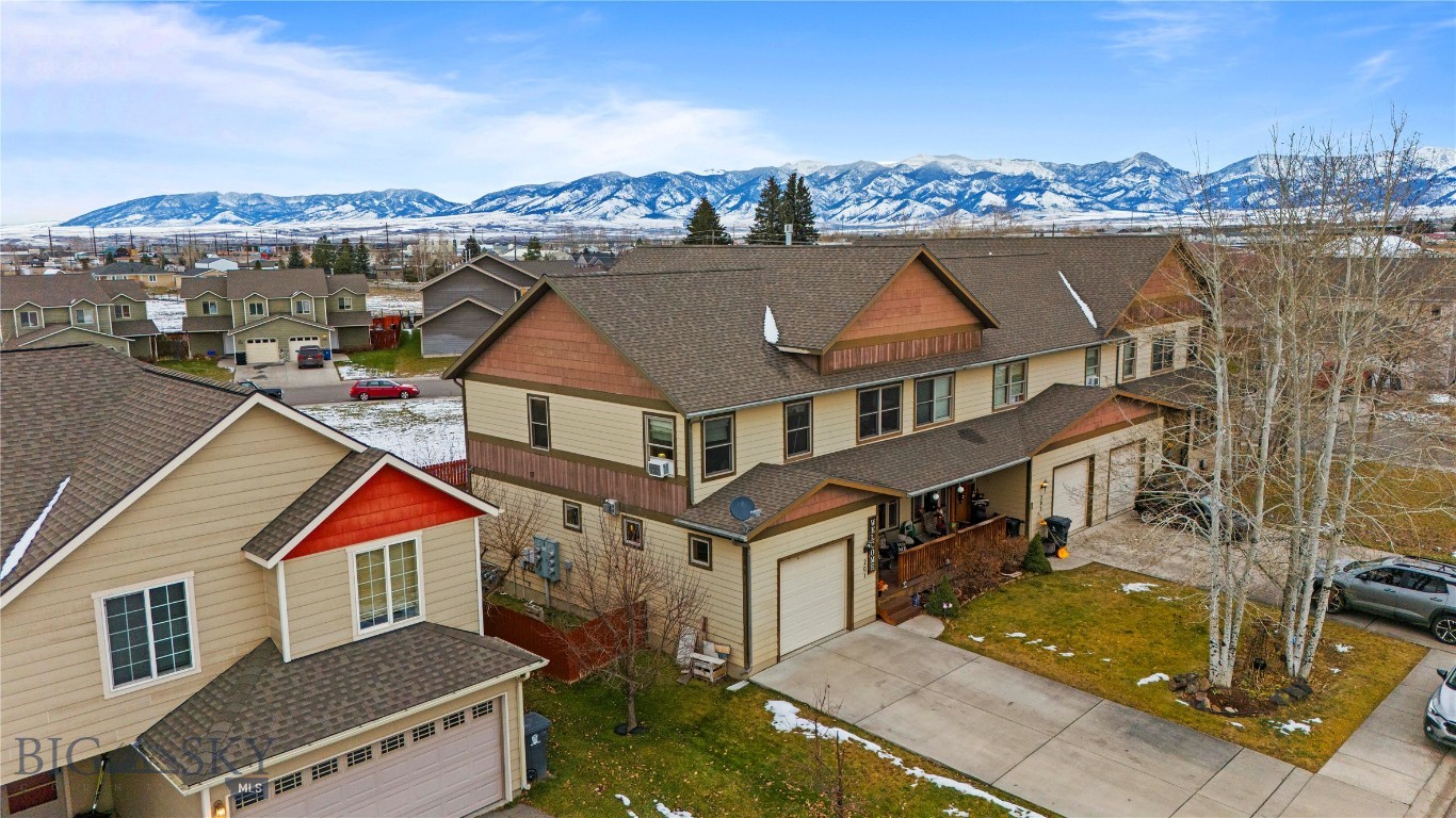 River Rock and Royal Village - Residential