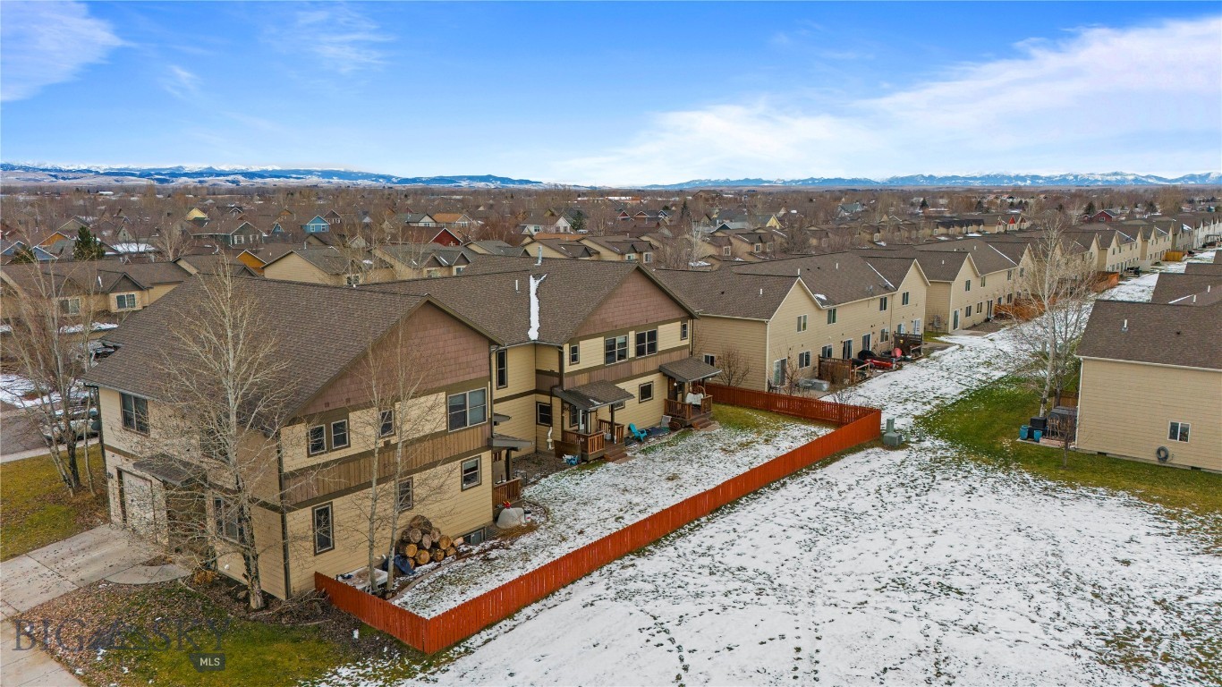 River Rock and Royal Village - Residential