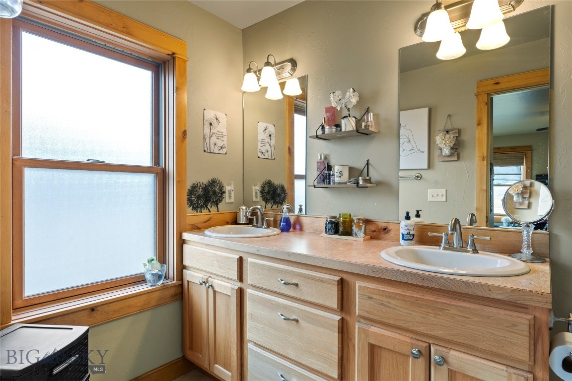 River Rock and Royal Village - Residential