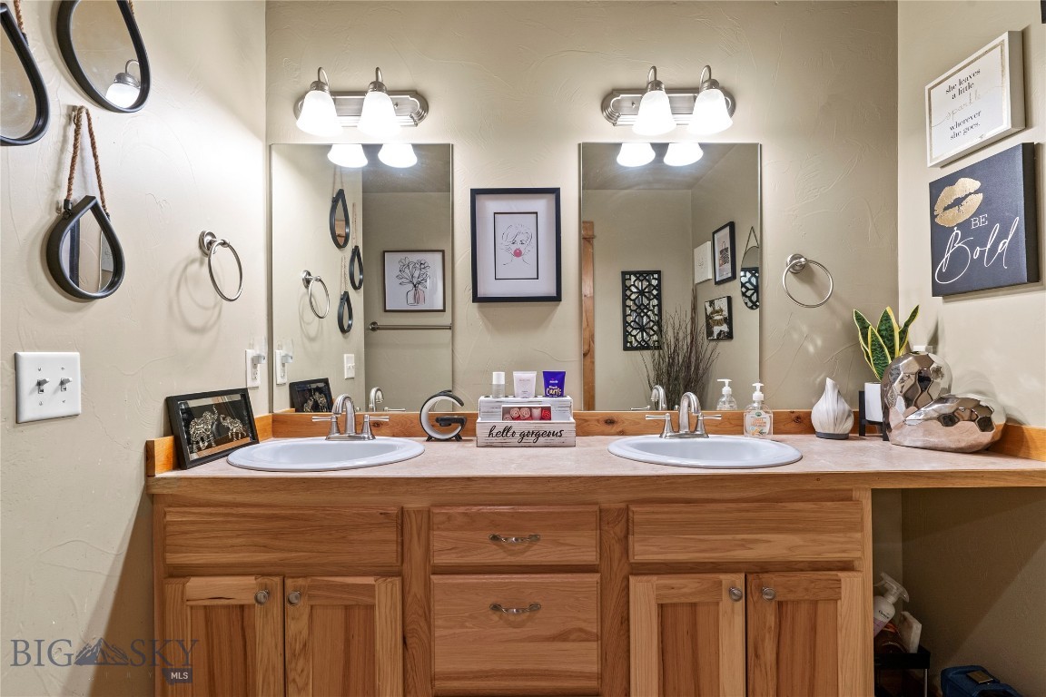 River Rock and Royal Village - Residential