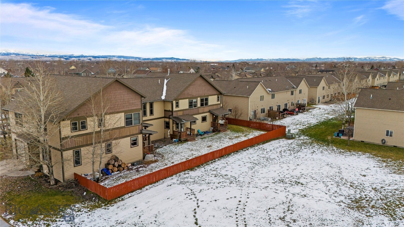 River Rock and Royal Village - Residential