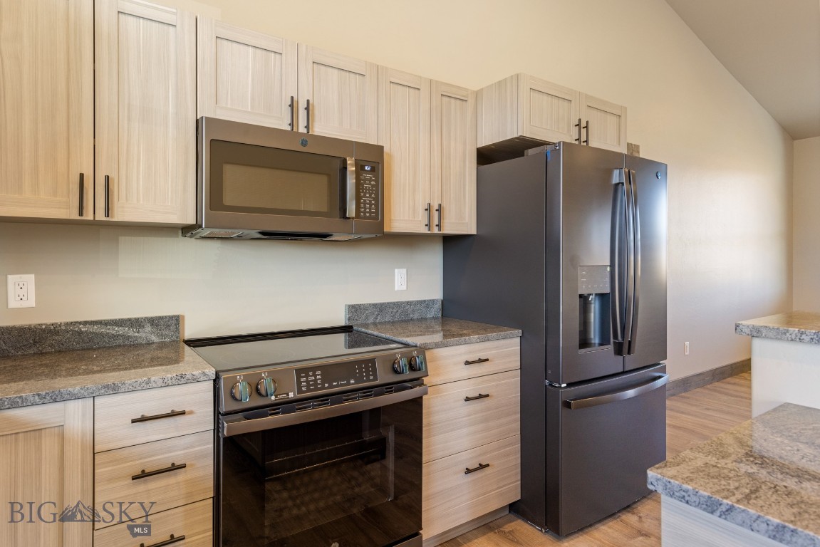 Shadow Ridge - Residential