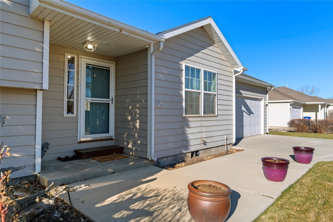 River Rock and Royal Village - Residential