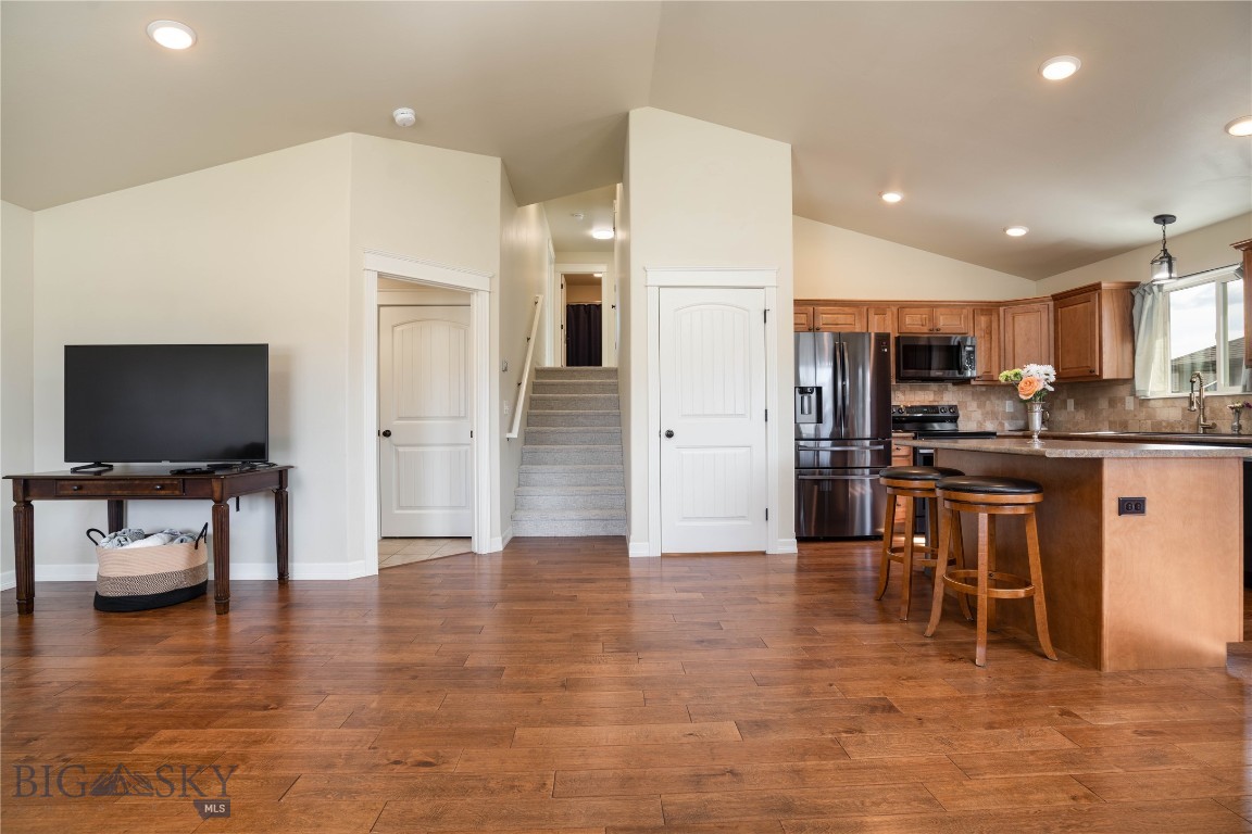 Ryen Glenn - Residential