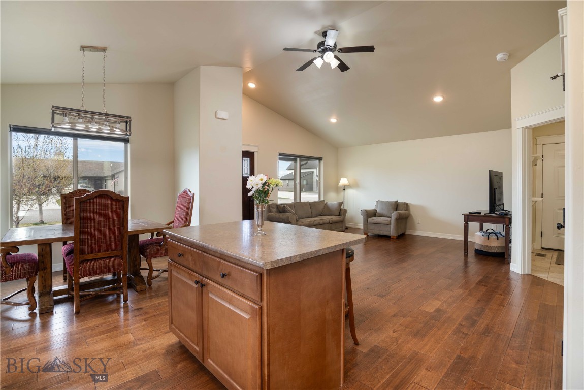 Ryen Glenn - Residential