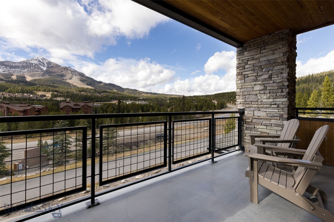Mountain Lake Condos - Residential