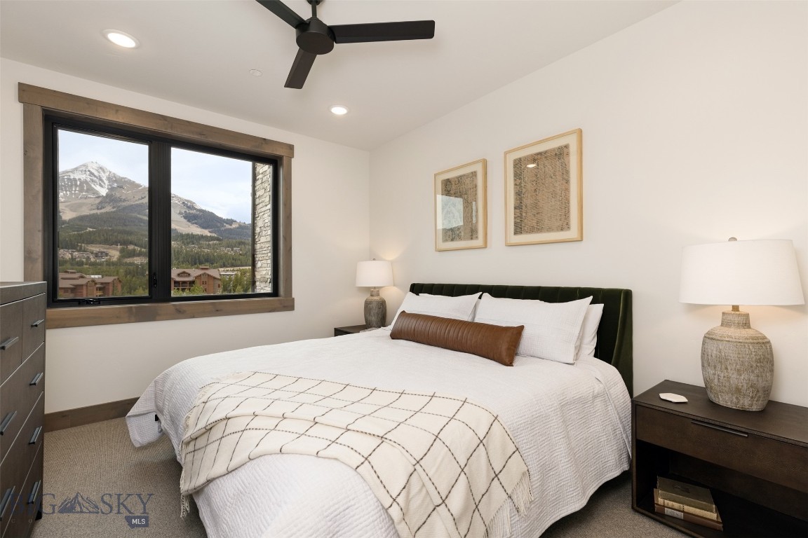 Mountain Lake Condos - Residential