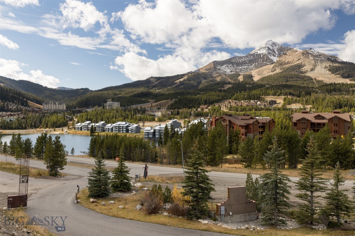 Mountain Lake Condos - Residential