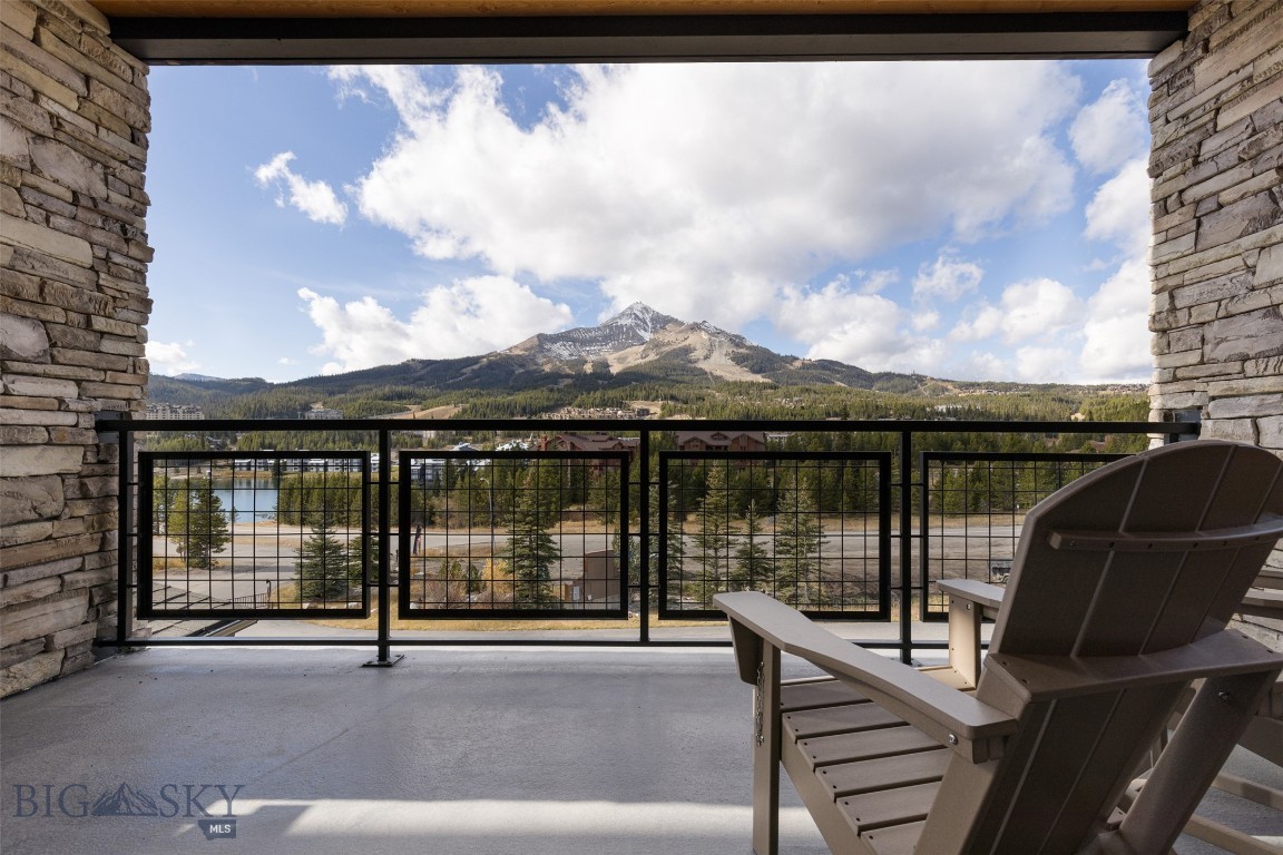 Mountain Lake Condos - Residential