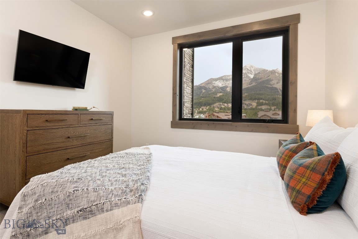 Mountain Lake Condos - Residential
