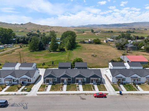 Photo of 407 Brookline Street #B, Livingston, MT 59047 (MLS # 402387)