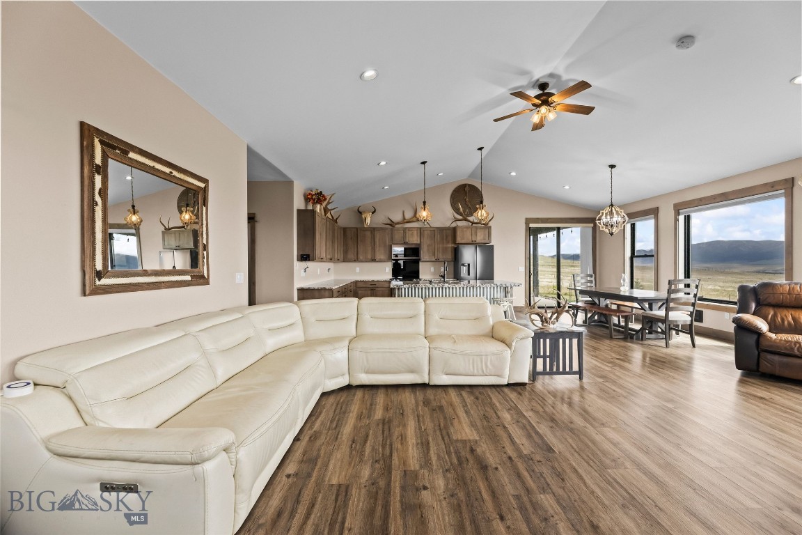 Virginia City Ranches - Residential