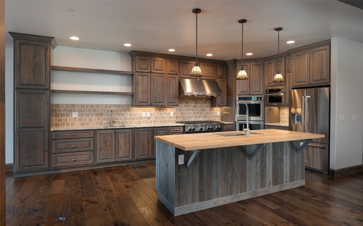 Bozeman, Montana 59718, United States, 3 Bedrooms Bedrooms, ,4 BathroomsBathrooms,Residential,Active,27170