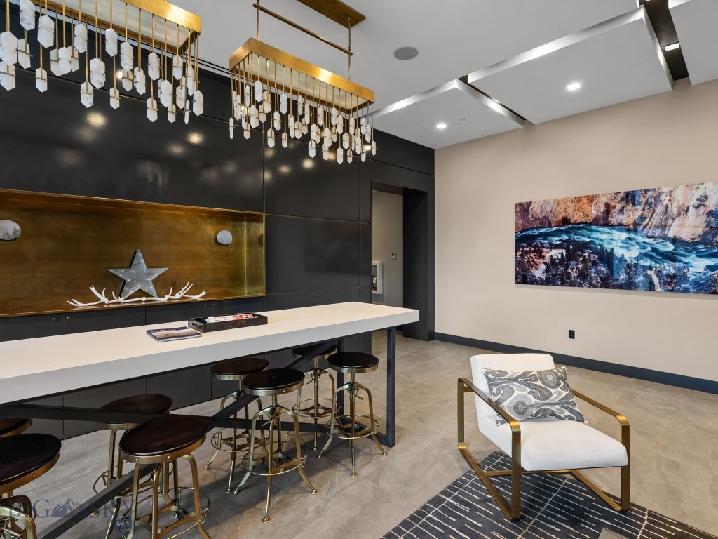 HBP Residential Condo - Residential