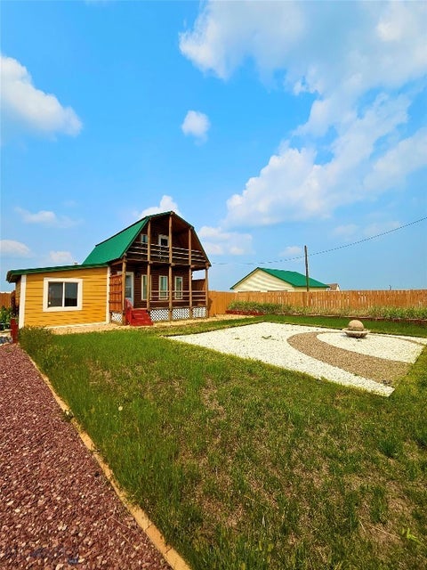 Photo of 320 & 324 Oak Street, Sweet Grass, MT 59484 (MLS # 412925)