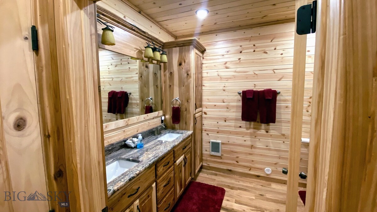 West Yellowstone Original Plat - Commercial Sale