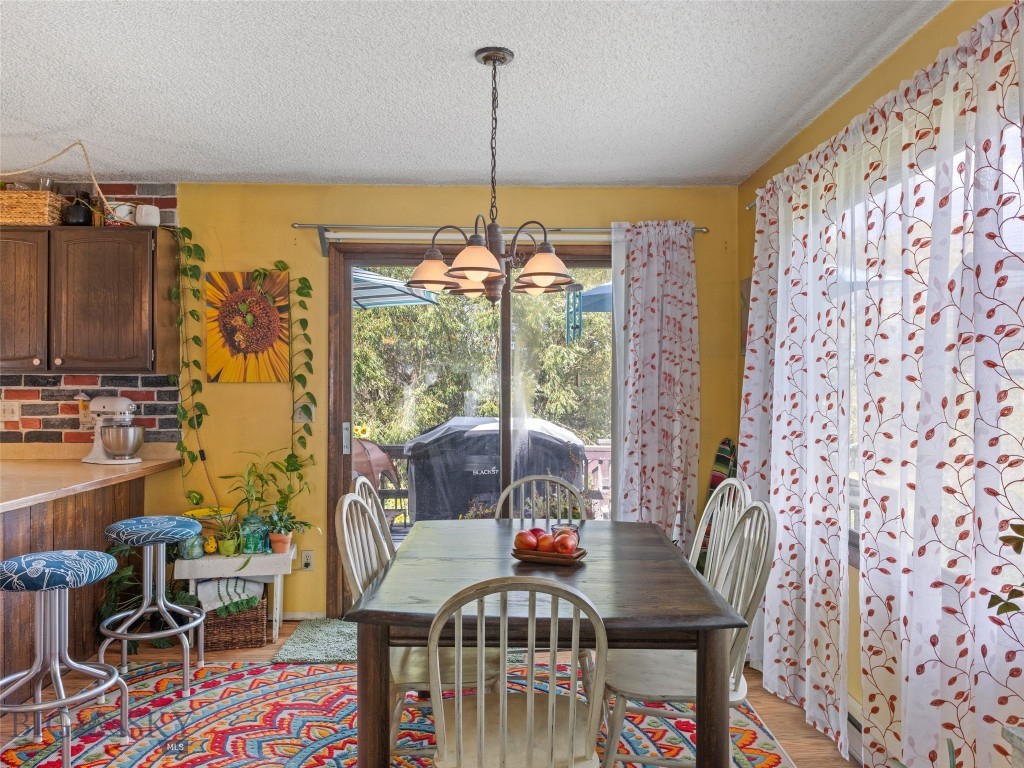 Manhattan, Montana 59741, United States, 4 Bedrooms Bedrooms, ,2 BathroomsBathrooms,Residential,Contingent,42354