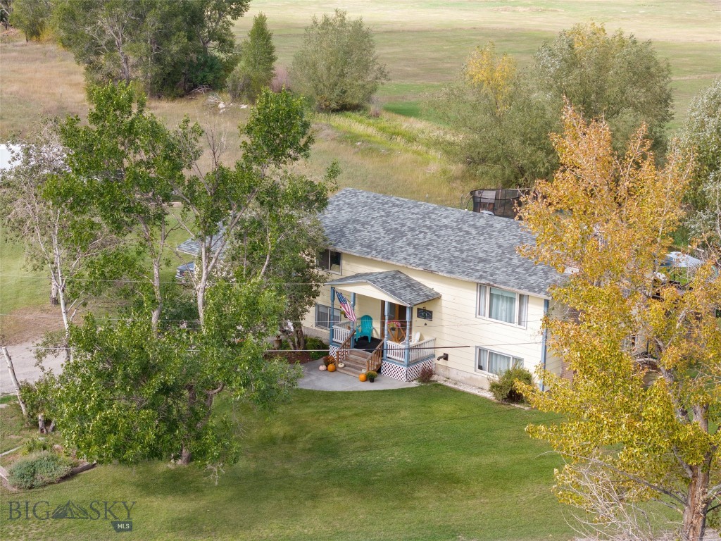 Manhattan, Montana 59741, United States, 4 Bedrooms Bedrooms, ,2 BathroomsBathrooms,Residential,Contingent,42354