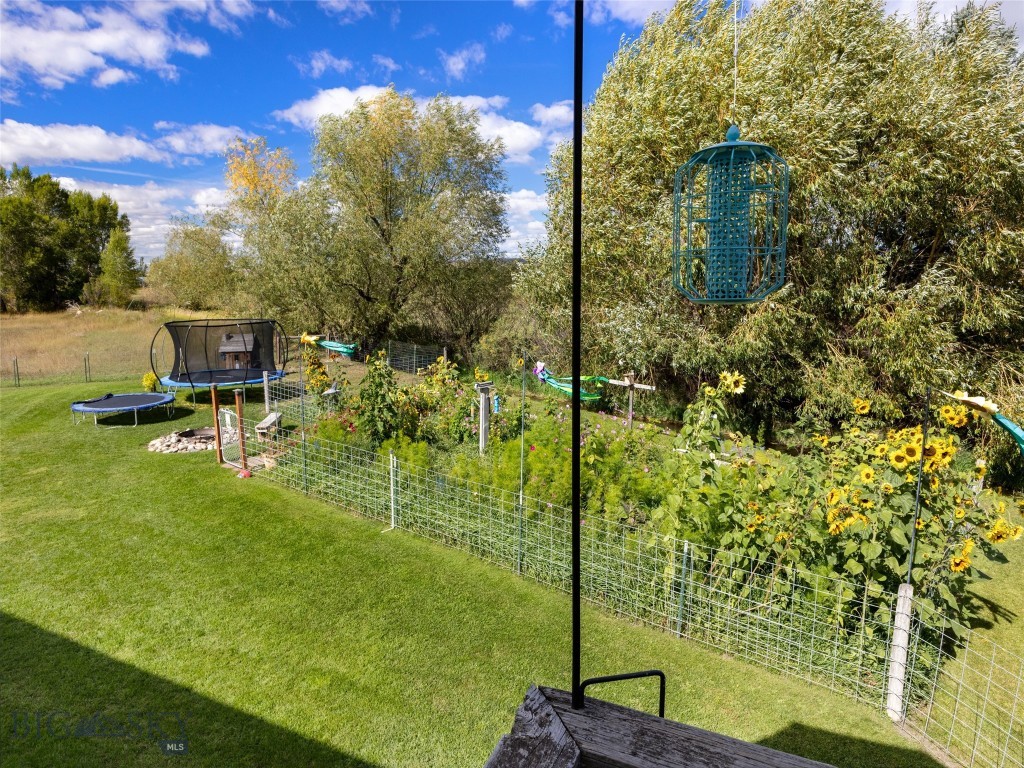 Manhattan, Montana 59741, United States, 4 Bedrooms Bedrooms, ,2 BathroomsBathrooms,Residential,Contingent,42354